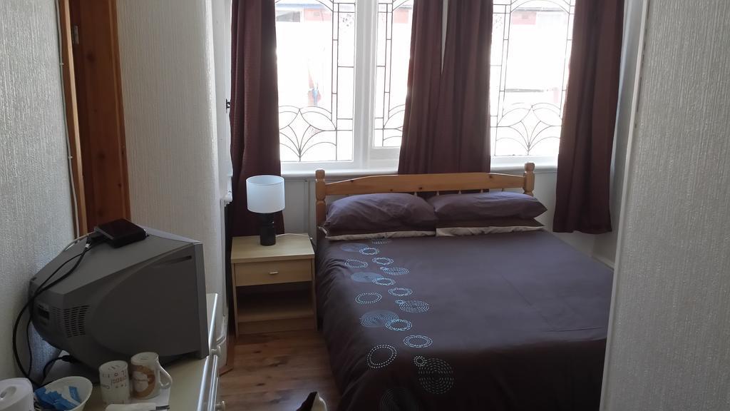بلاكبول Airedale Hotel الغرفة الصورة